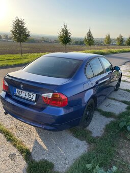 BMW 318i E90 - 5