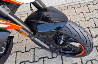 KTM Duke 125 Rok 2019 10.000 km - 5