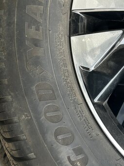 Originální 17” kola včetně pneumatik Peugeot 2008 - 5