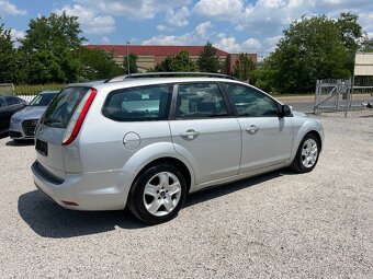 Ford Focus 1.6i 74kW sada kol, výhřev skla - 5