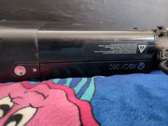 Xbox360 ovladačem a hrana plně fukni 250 giga pamet - 5