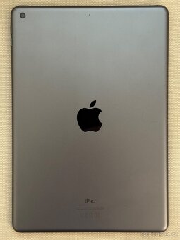 iPad 10.2 Wi-Fi 64GB Space Grey, nový, jen vyzkoušený + kryt - 5