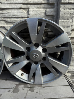 Predam 18" kola original Toyota Land Cruiser - Hilux - 5