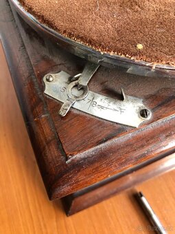 Starožitný gramofon - 5