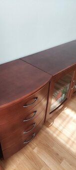 skříňky masiv - 5