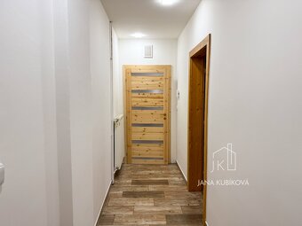 Prodej prostorného domu v Kyjově - 5