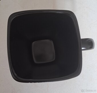 Talíře a hrnek - 5