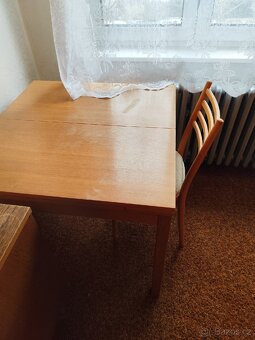 Toaletka, sekretáře, skříně - 5