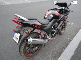 50 ccm silniční motocykl od 15 let - 5