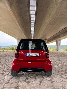 Smart Fortwo Coupé 0.8 CDI ve velmi pěkném stavu na prodej - 5