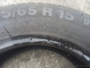 Prodám dvě letní pneumatiky 195/65 R15 - 5