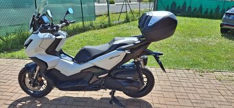 Honda ADV 350 - 5
