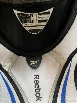 Nová juniorská hokejová ramena značky Reebok, SherWood, DR - 5