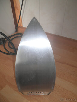 Žehlička ETA - 5