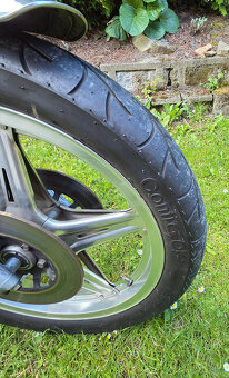 Honda CB650 RC03 - 5
