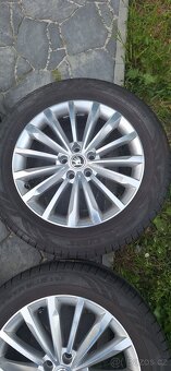 Kola Kodiaq Trinity18" s pneu 235/55/18 - 5