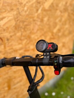 Elektrická koloběžka Nitro scooters DRIVE 500 - 5