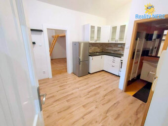 Pronájem bytu 2+kk, 40 m2, Mahenova, Praha 5, Smíchov - 5