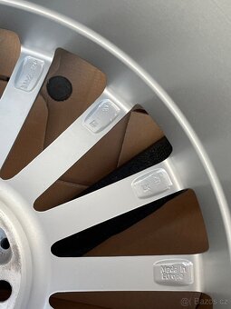 5x112 R20 8,5J ET48 na Mercedes Benz - 5