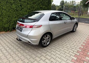 Honda Civic 1,8 Sport GT 1 Majitel benzín - 5