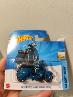 Hot wheels autíčka - 5