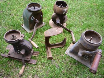 prodám litinové odstředivky na mléko, různí výrobci, různé p - 5