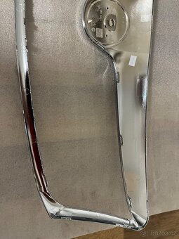 Chromový rámeček masky Octavie II - 5