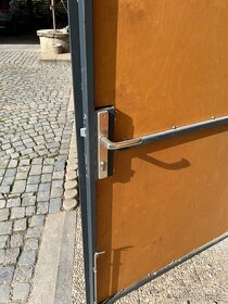 Garážová vrata dřevěná - 5