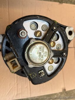 Alternátor Gaz,Uaz,Zil. - 5