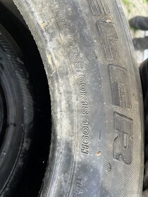 Pneu 265/60/18 - 5