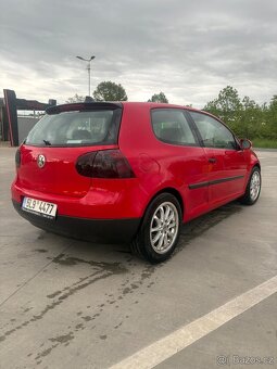 Golf 5 - 5