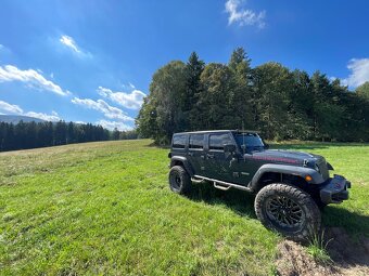 Jeep Wrangler Rubicon Unlimited 3.6 V6 - 5