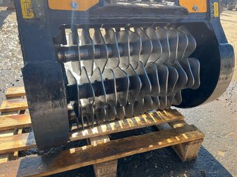Rotorová třídička MB Crusher HDS307 frakce 0-15 - 5