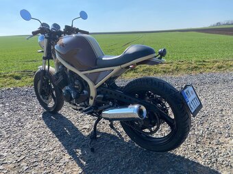 Yamaha XJ 600 café racer - 5