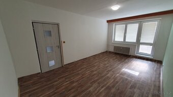 Pronájem bytu 1+1 37,5 m2 s velkou loggií+sklep; OV-Poruba - 5