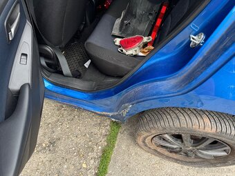 MAZDA 2 1,5 SKYACTIV 66KW,ROK 2015,NAJ 94TKM,NAVI,KLIMA,DOHO - 5