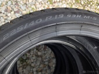 Zánovní zimní pneu Pirelli Sottozero RFT 225/40/19 - 5