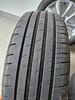 Orig. Mazda 5x114 Letní 205/60/16 - zánovní - 5