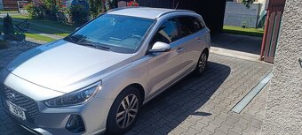 Hyundai i30 kombi - 5