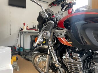 Triumph Adventurer 900 - 5