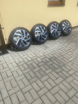 Alu kola bmw i3 letni - 5