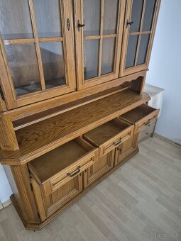 Dubová 3 dveřová vitrína - 5