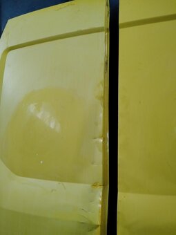 Iveco Daily, zadní dveře a panty - 5