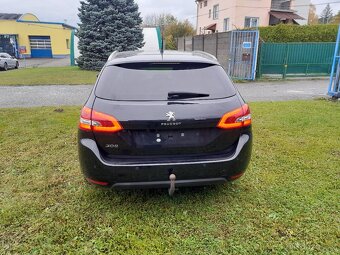 Peugeot 308 1.6 HDI Kombi  88KW serviska 2x klíč - 5