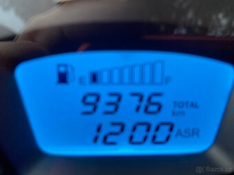 Vespa GTS 300 Hpe (2021) - 5