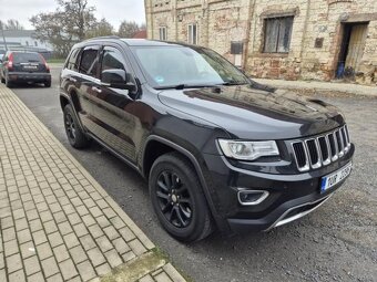 Prodám Jeep Grand Cherokee 3.0 CRDi 184kW OVERLAND - 4x4 - 5