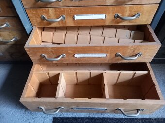 Dílenský šuplíkový regál - Industriální - 5