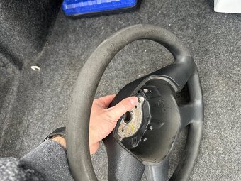 Škoda Octavia 2 Facelift - Volant - 5