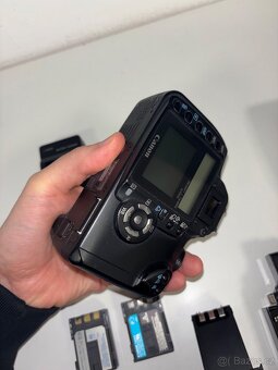 Digitální zrcadlovka Canon EOS 350D s příslušenstvím - 5