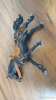 Koně bez rytířů - 5